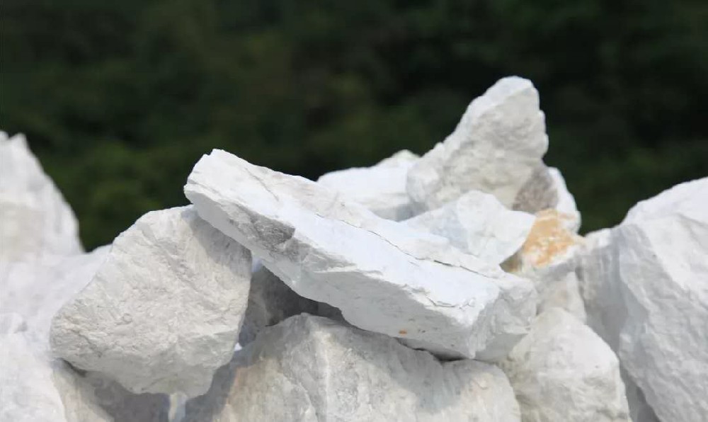 硅灰石填充改性硬质聚氯乙烯的研究
